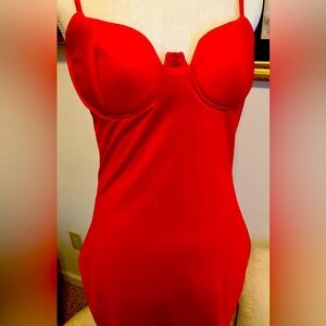Scarlett(RED)Windsor Evening Dress size Large